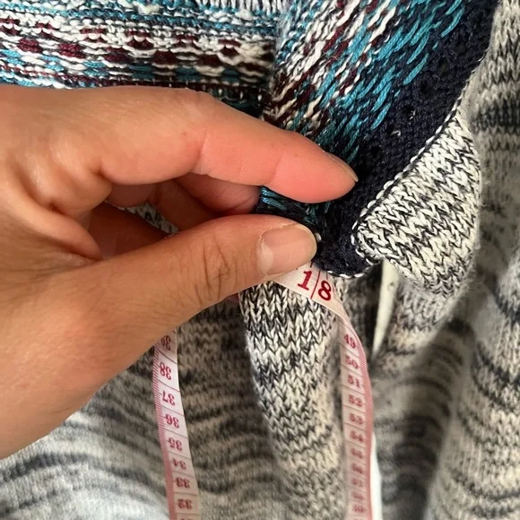 Love on a Hanger Gray and Blue Crew Neck Sweater - Picture 3 of 3